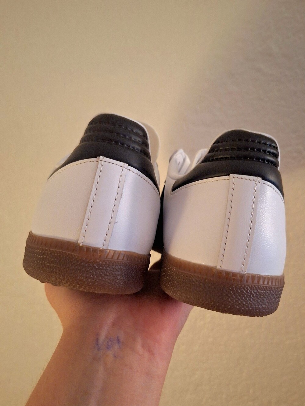 NEW adidas Samba Sneakers - Picture 5 of 6